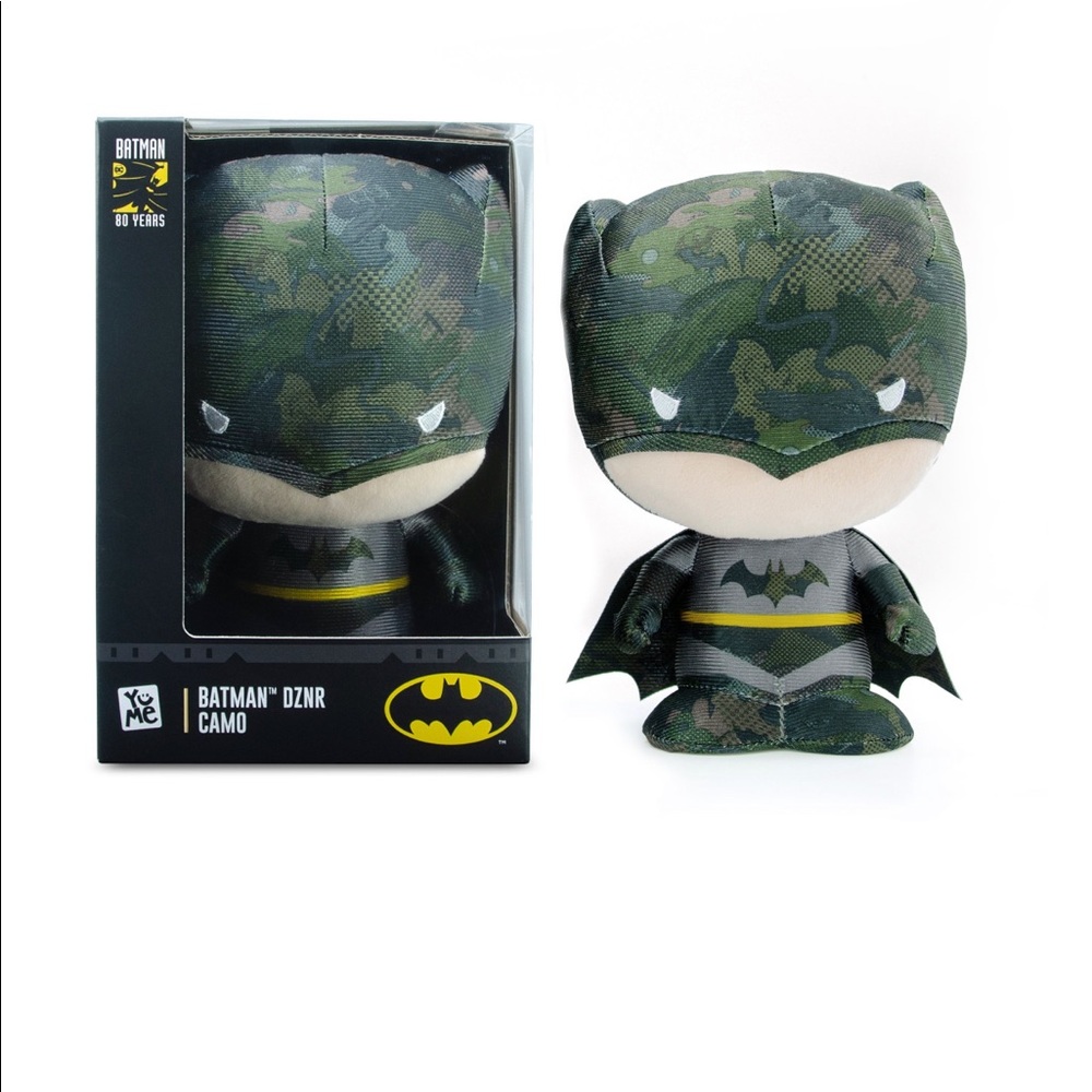 7” DZNR BATMAN CAMO COLLECTOR’s CHIBI PLUSH
